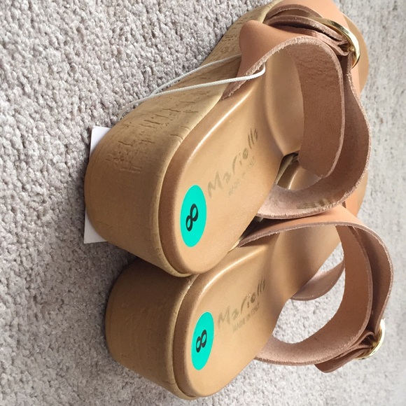 Mariella Made in Italy Platform Leather Sandals - Picture 4 of 7